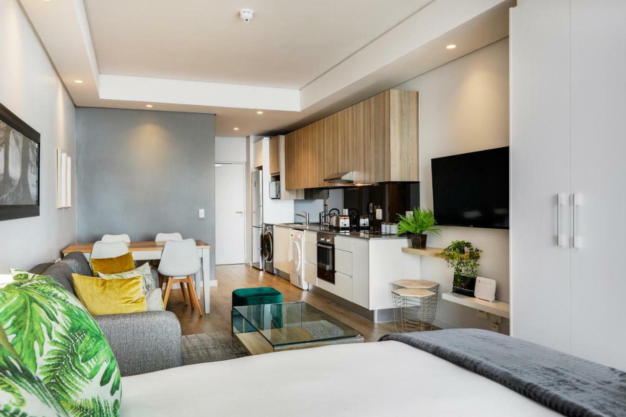 Backup-Power Eco Balcony Apartment Near Table Mountain كيب تاون المظهر الخارجي الصورة